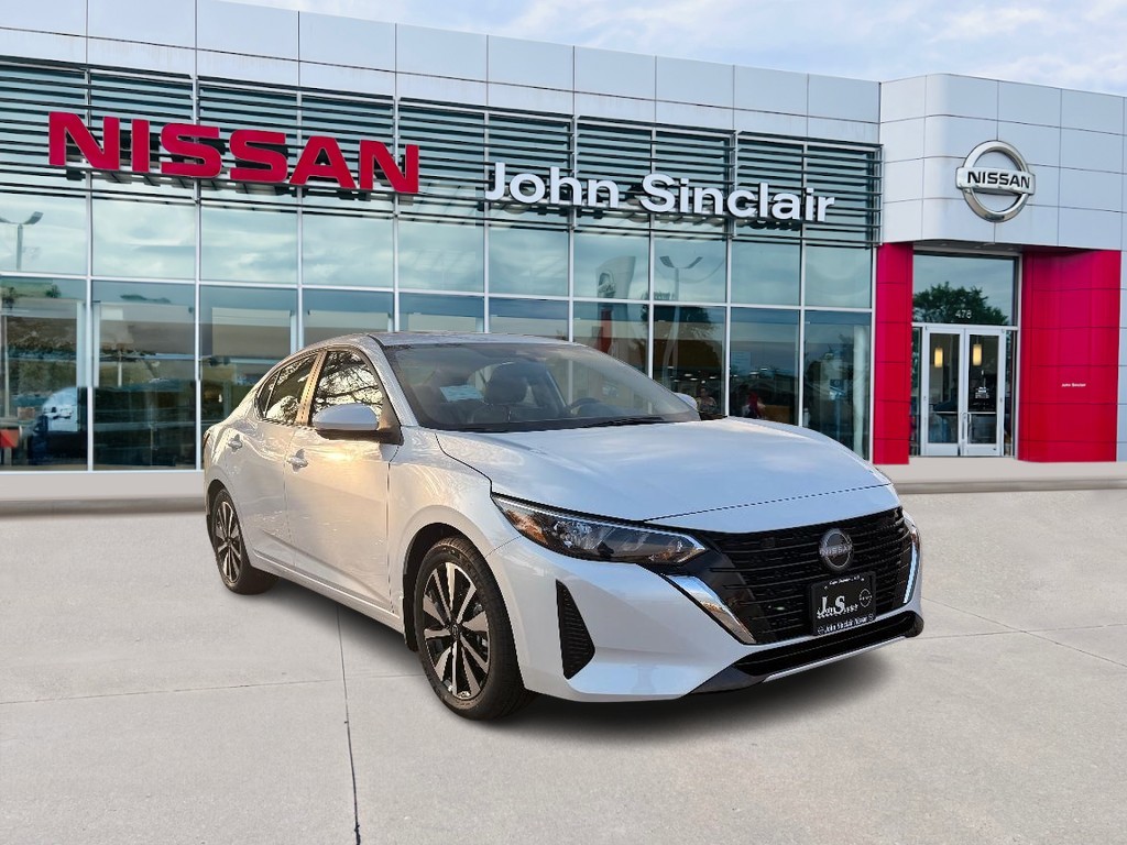 2025 Nissan Sentra SV's photo