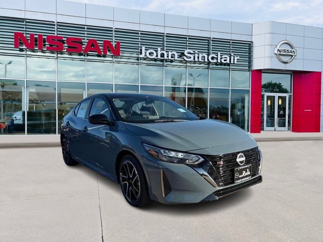 2025 Nissan Sentra SR's photo
