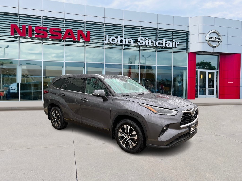 2021 Toyota Highlander XLE's photo