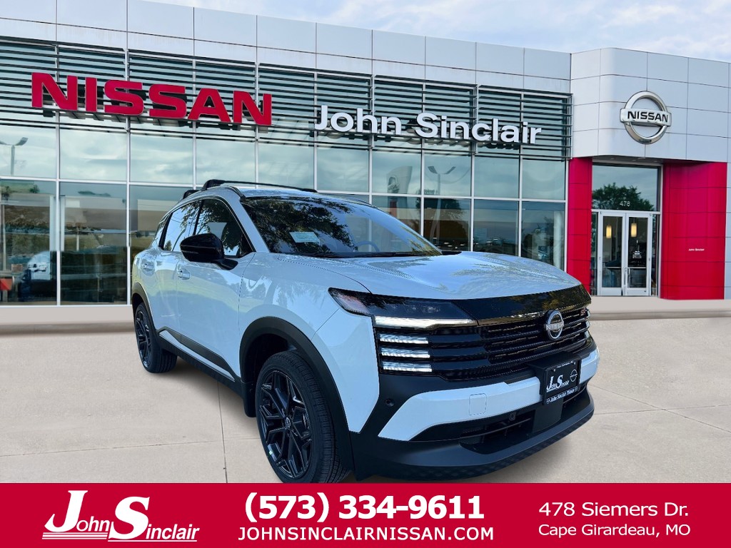 2026 Nissan KICKS SR AWD's photo