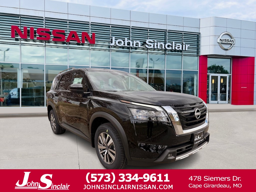 2025 Nissan Pathfinder SL's photo