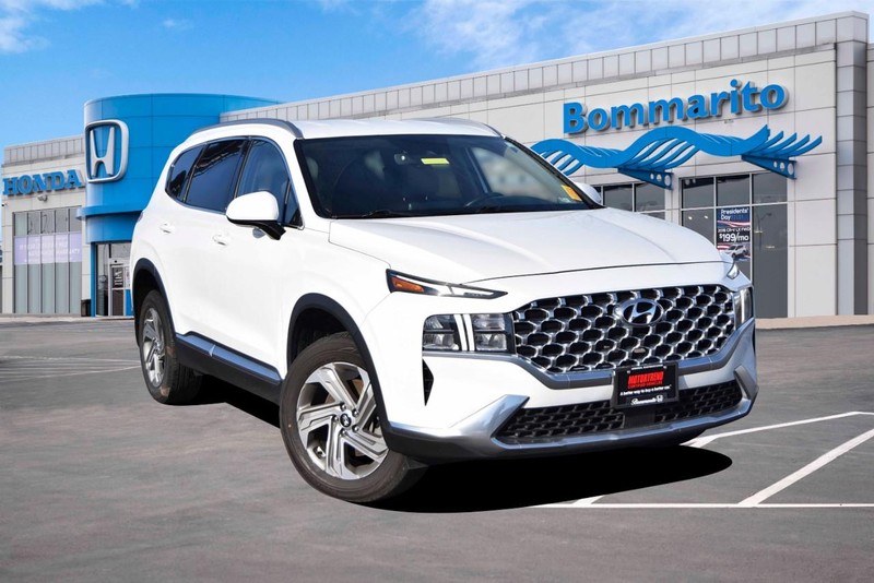 2021 Hyundai Santa Fe SEL's photo