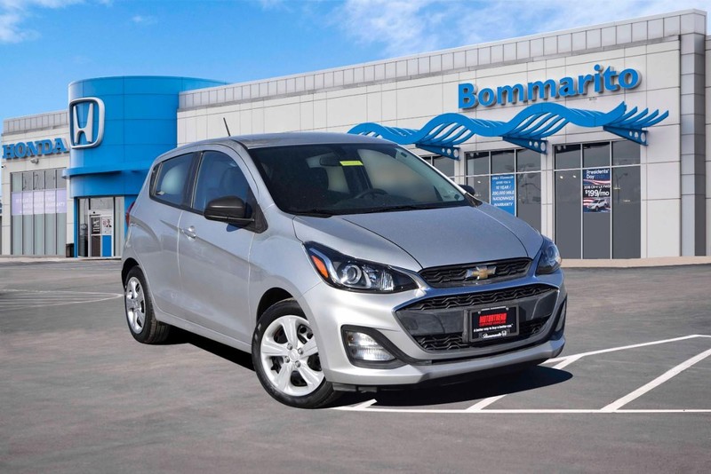 2022 Chevrolet Spark LS's photo