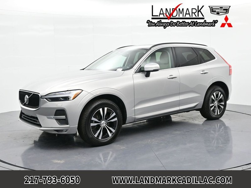 2023 Volvo XC60 Core's photo