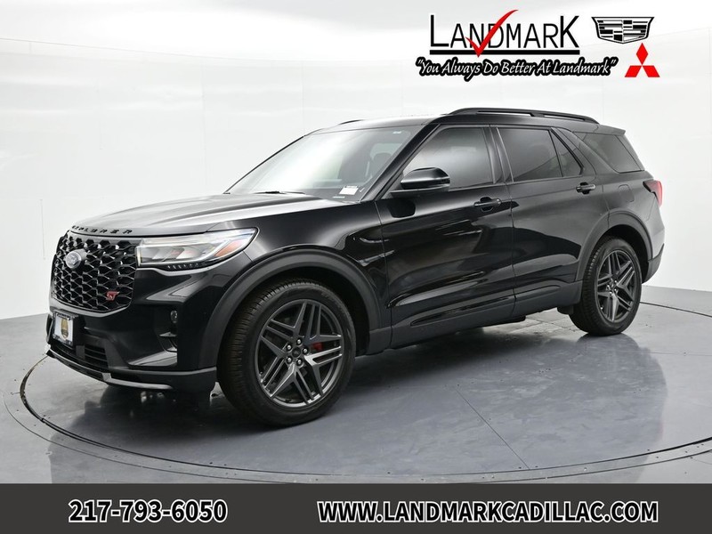 2025 Ford Explorer ST's photo