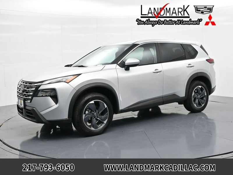 2024 Nissan Rogue SV's photo