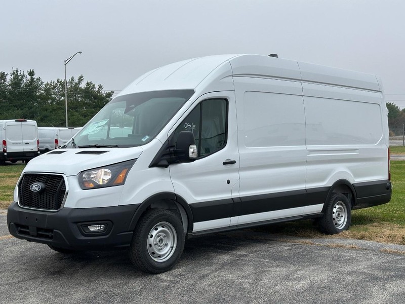 2026 Ford Transit Van Base's photo