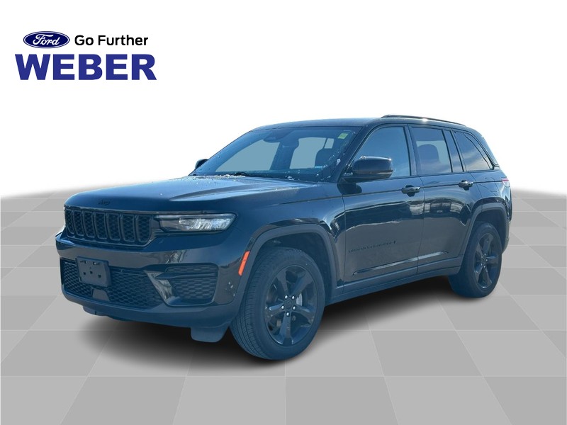 2023 Jeep Grand Cherokee Altitude's photo