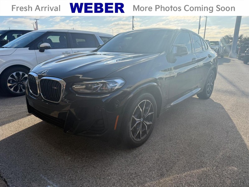 2022 BMW X4 M40i's photo