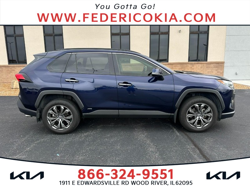 2024 Toyota RAV4 Limited's photo