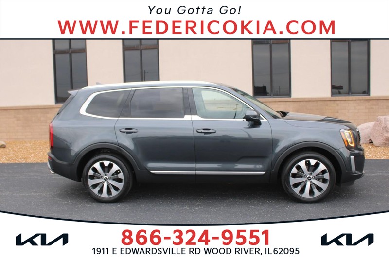 2022 Kia Telluride EX's photo