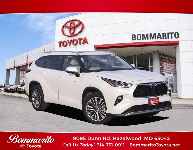 2021 Toyota Highlander Platinum's photo