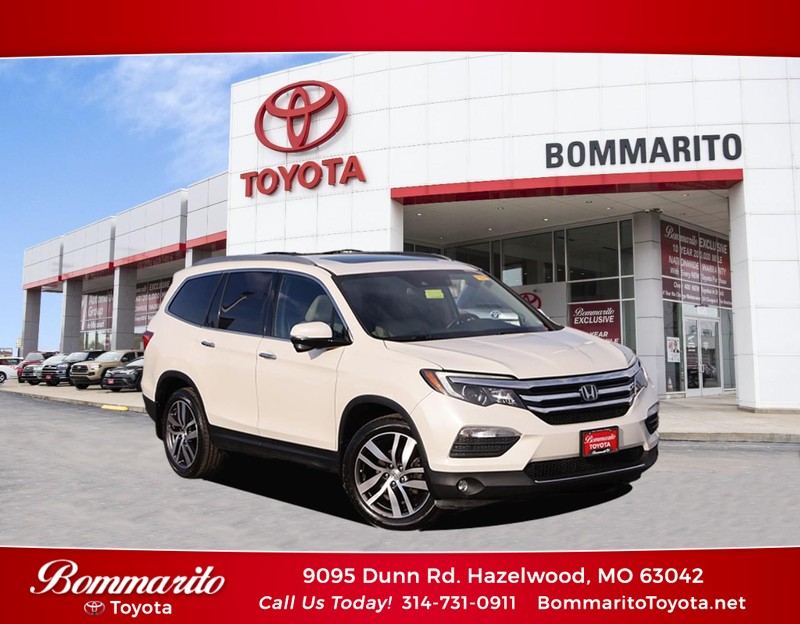 2016 Honda Pilot Touring's photo