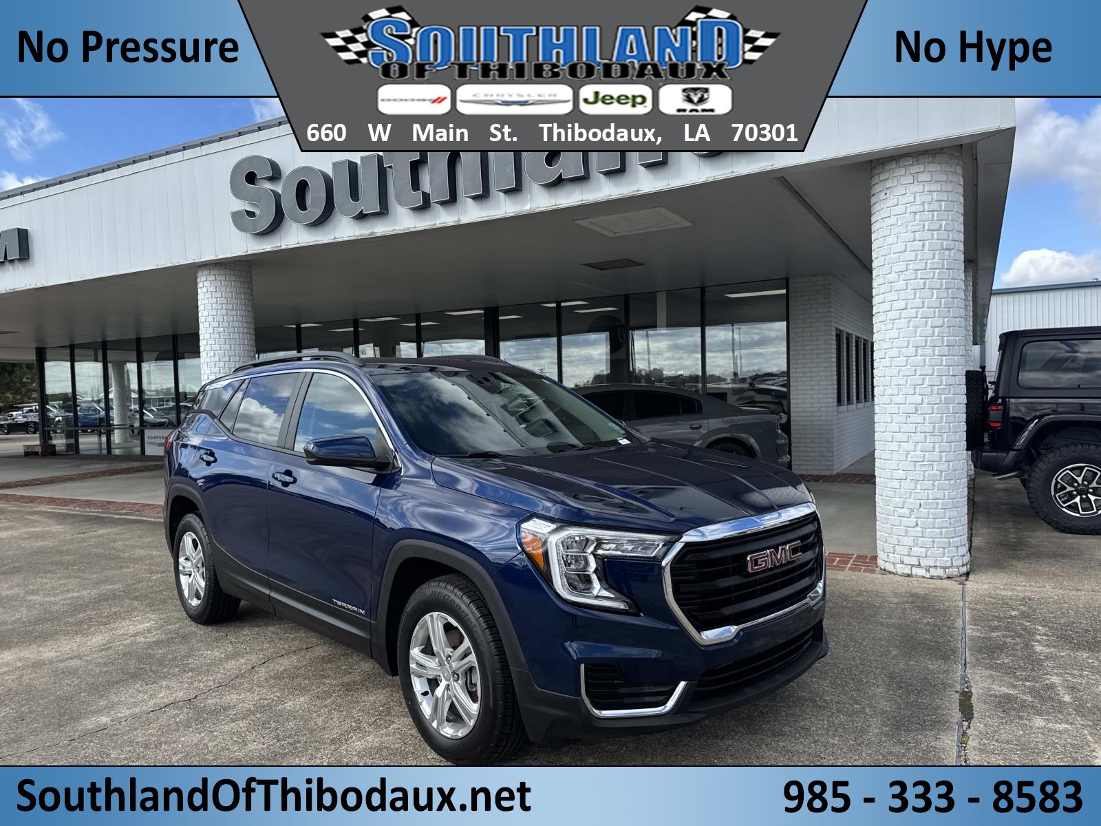 2022 GMC Terrain SLE's photo