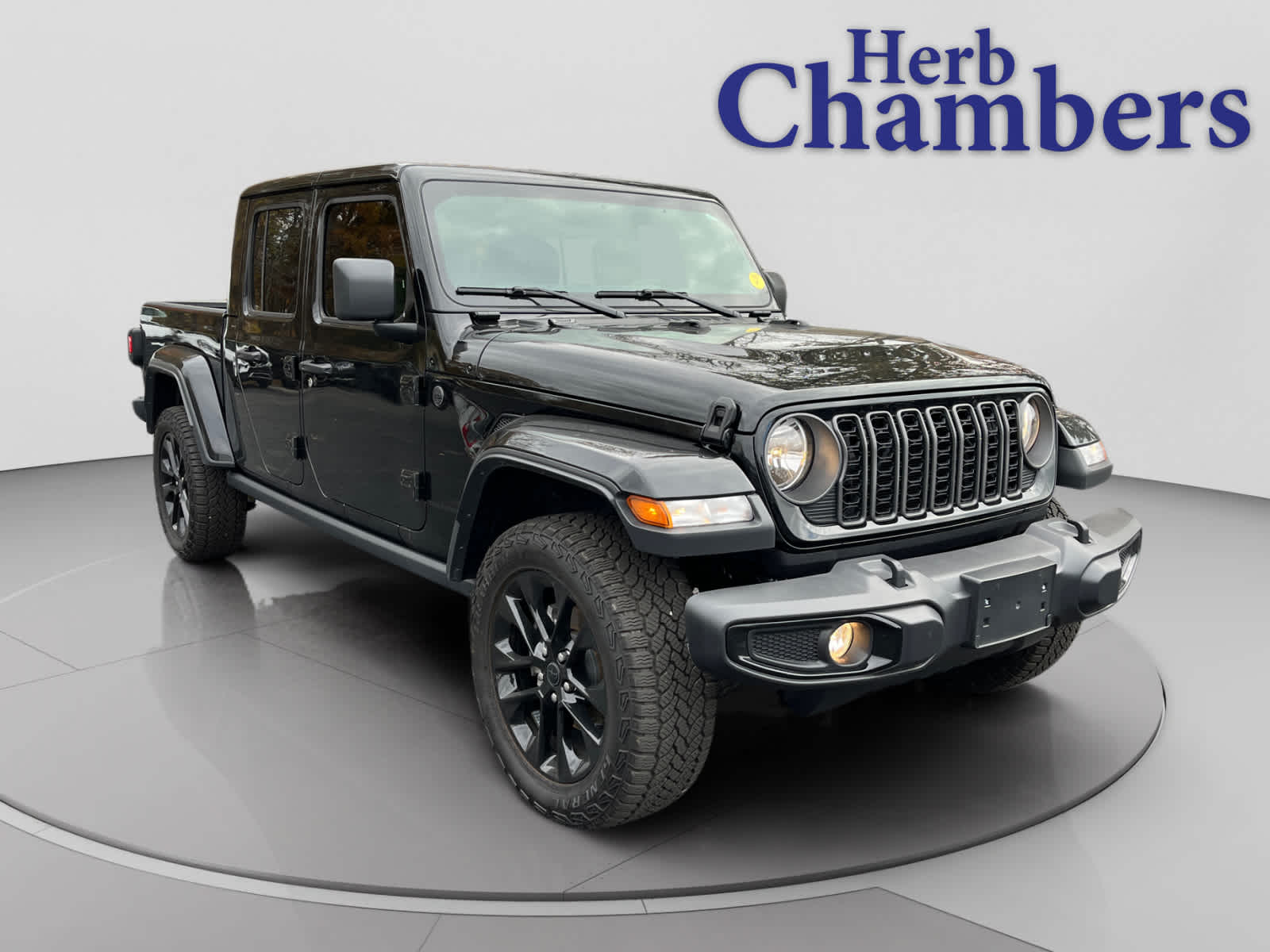 2025 Jeep Gladiator Nighthawk's photo