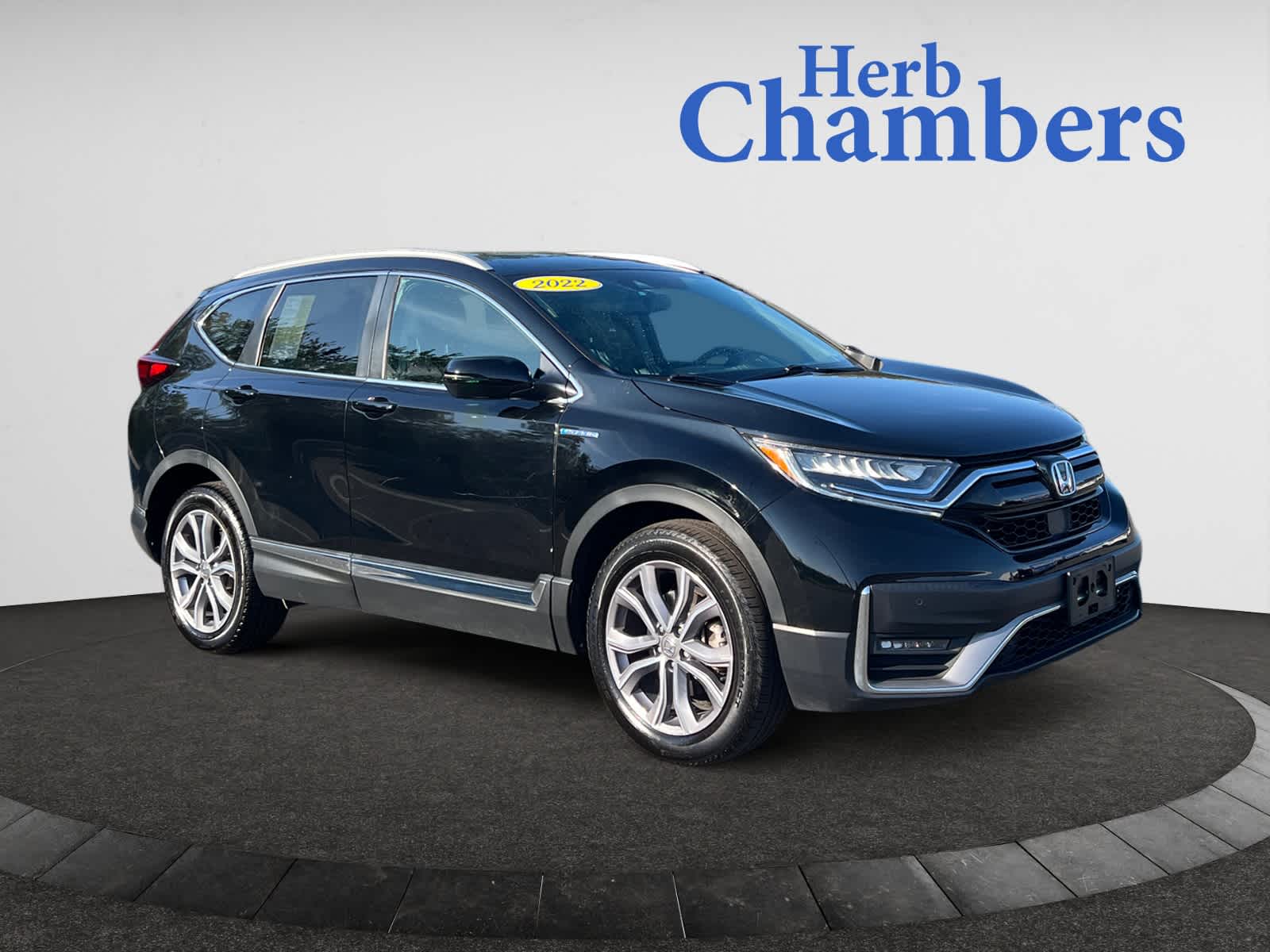 2022 Honda CR-V Touring's photo
