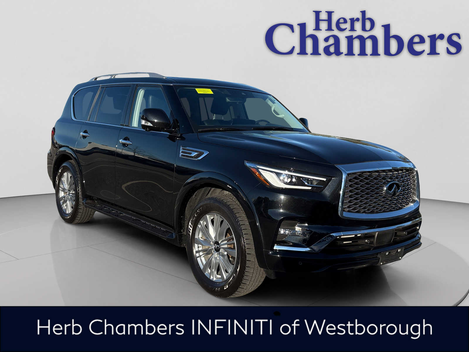 2024 INFINITI QX80 Luxe 4WD's photo