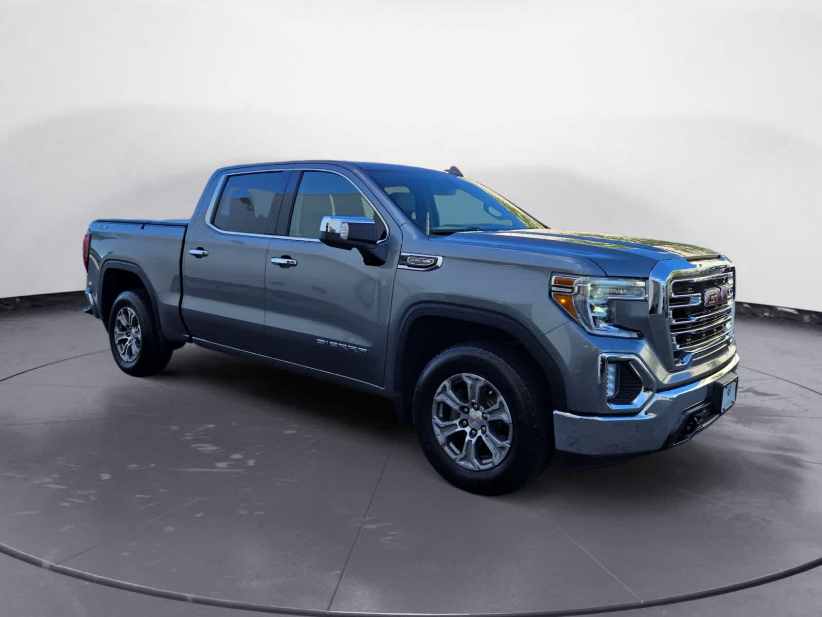 2021 GMC Sierra 1500 SLT's photo