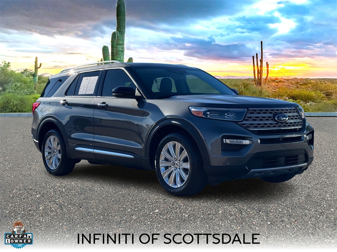 2022 Ford Explorer Limited's photo
